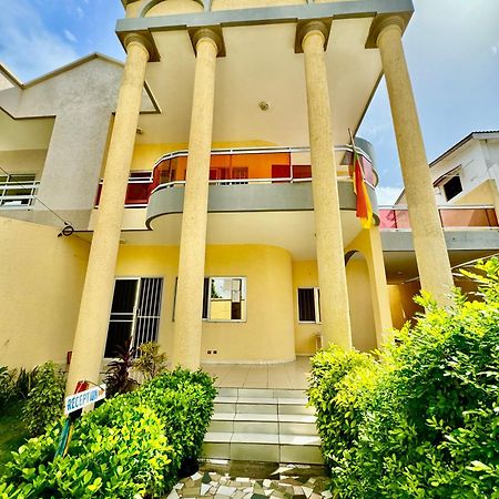 Guesthouse Cocotiers Cotonou Exterior foto